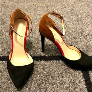 Anne Michelle Ankle Strap Pumps NWOT